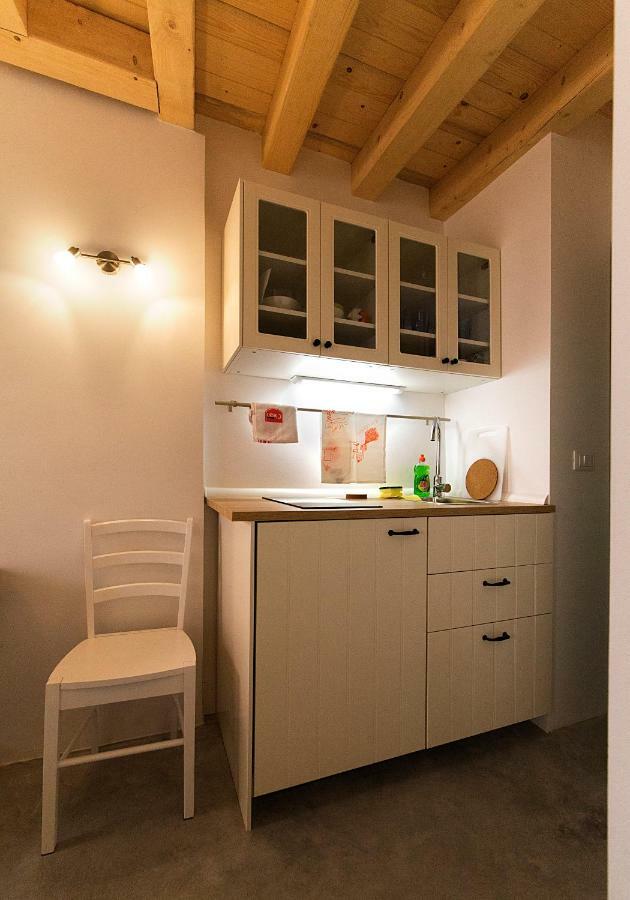 Apartments Casa Vecchia โรวีน ภายนอก รูปภาพ