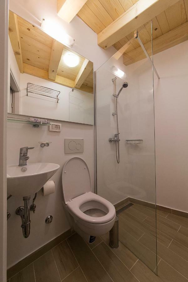 Apartments Casa Vecchia โรวีน ภายนอก รูปภาพ